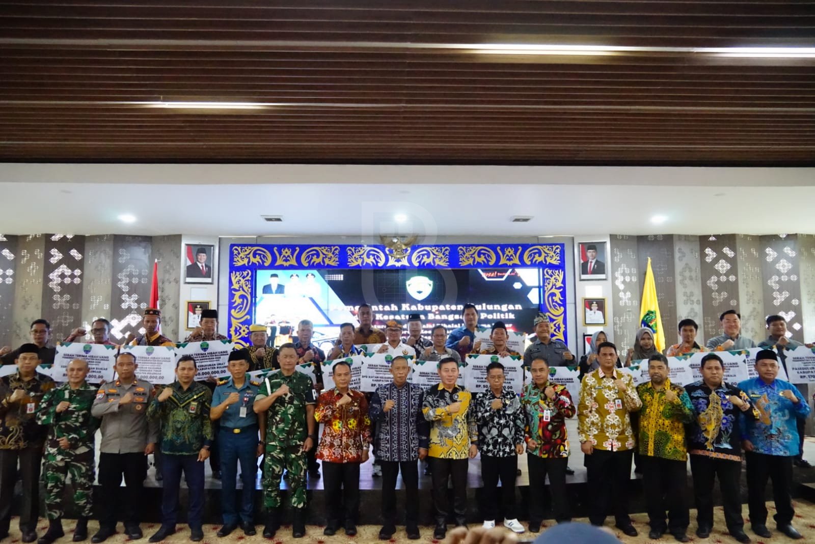 Foto Berita