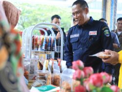 Tutup Pameran Produk Unggulan Kecamatan, Bupati Perintahkan DPMPTSP Permudah Izin Usaha